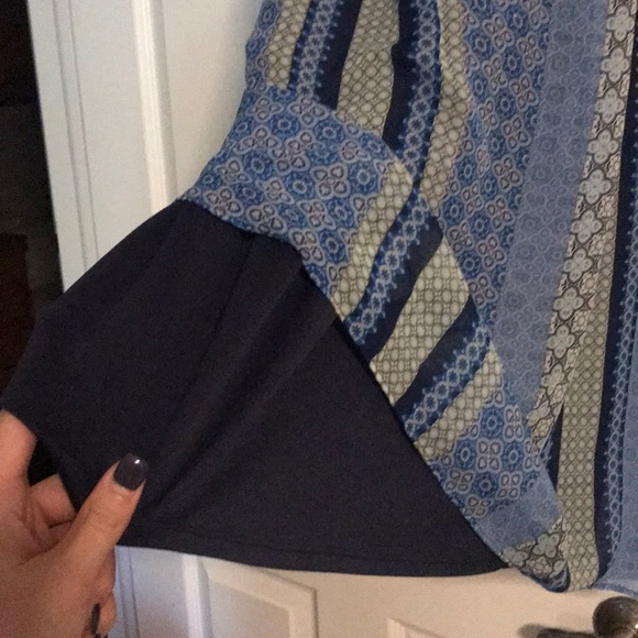 Sleeveless dress - Picture 3 of 3